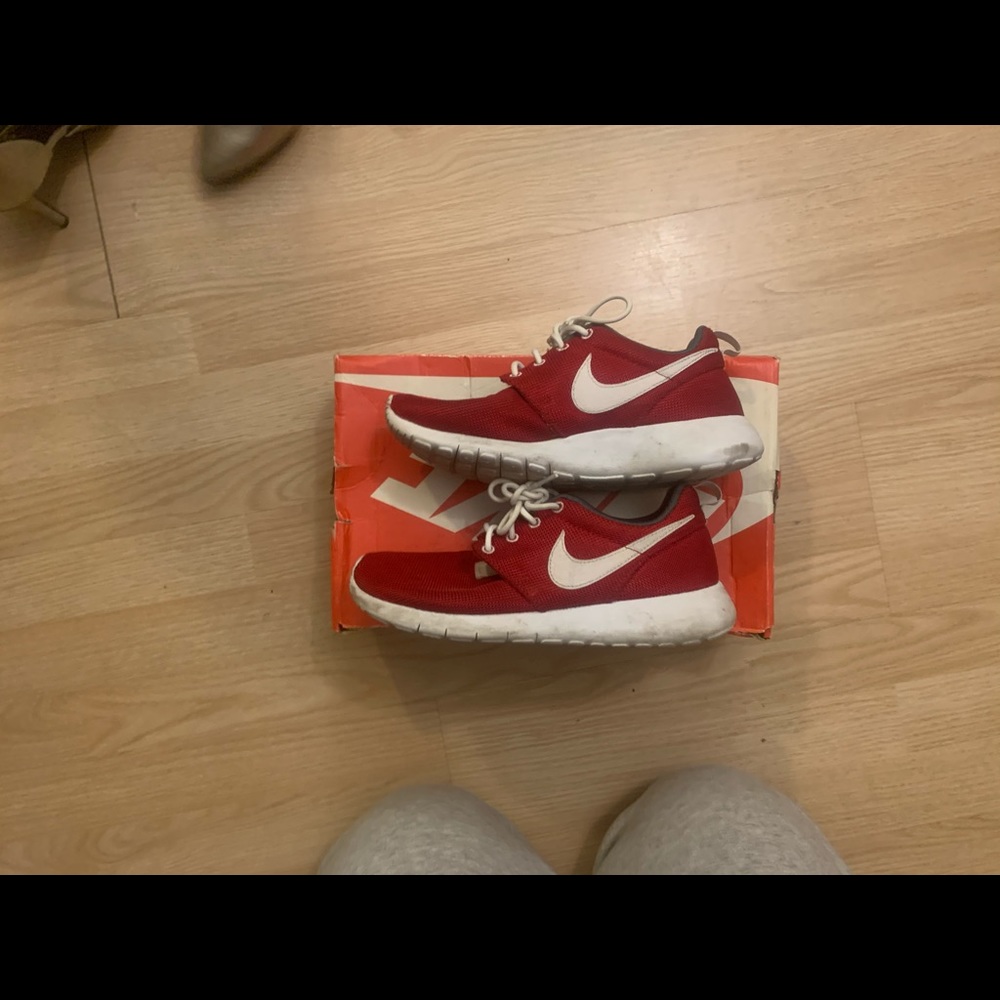 Nike sneakers - Picture 4 of 4